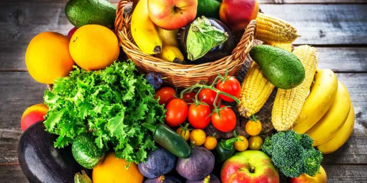 Cuide de sua família ao desinfetar frutas e verduras corretamente